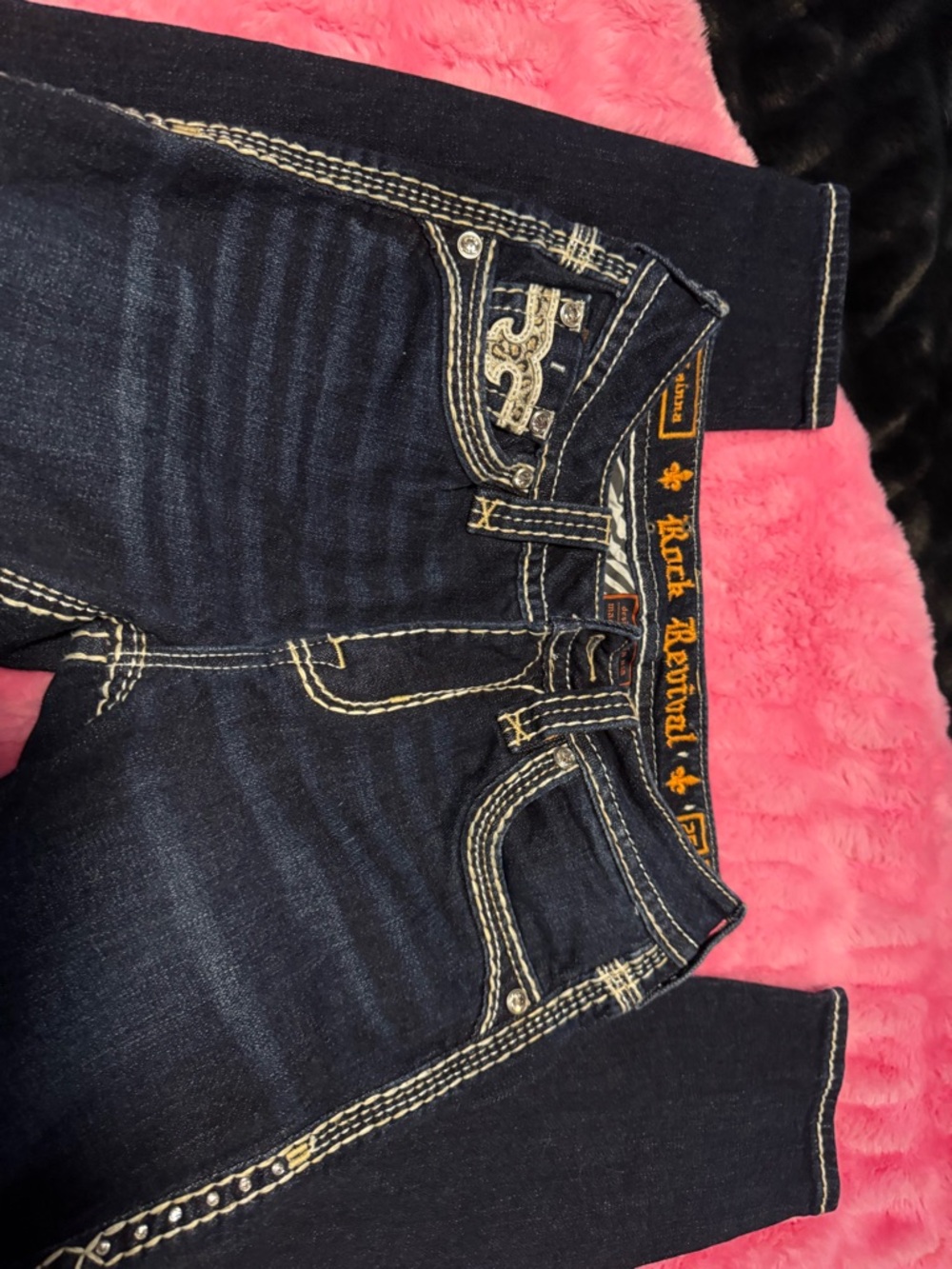 Rock Revival Dark Indigo Skinny Jeans with Cream Embellished Fleur Pockets - Picture 3 of 4
